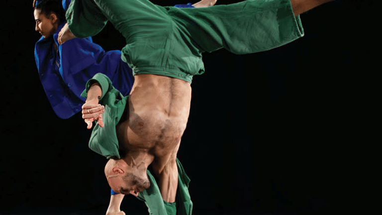 [Danse] COMME UN ECHO